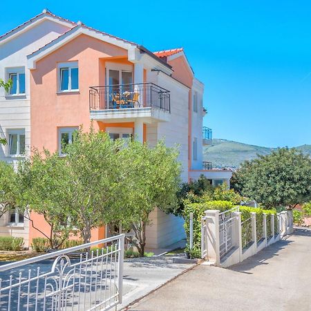 Villa Mihaela Trogir Eksteriør billede