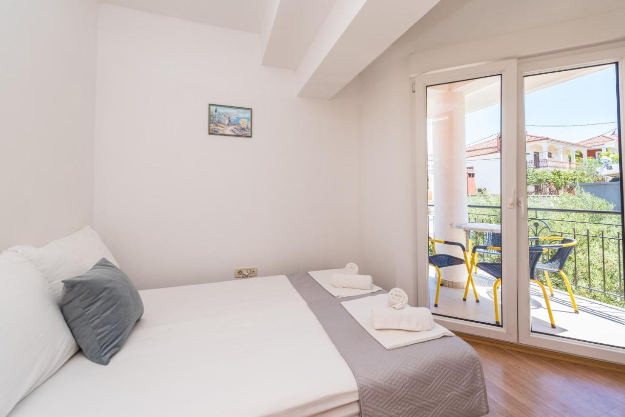 Villa Mihaela Trogir Eksteriør billede