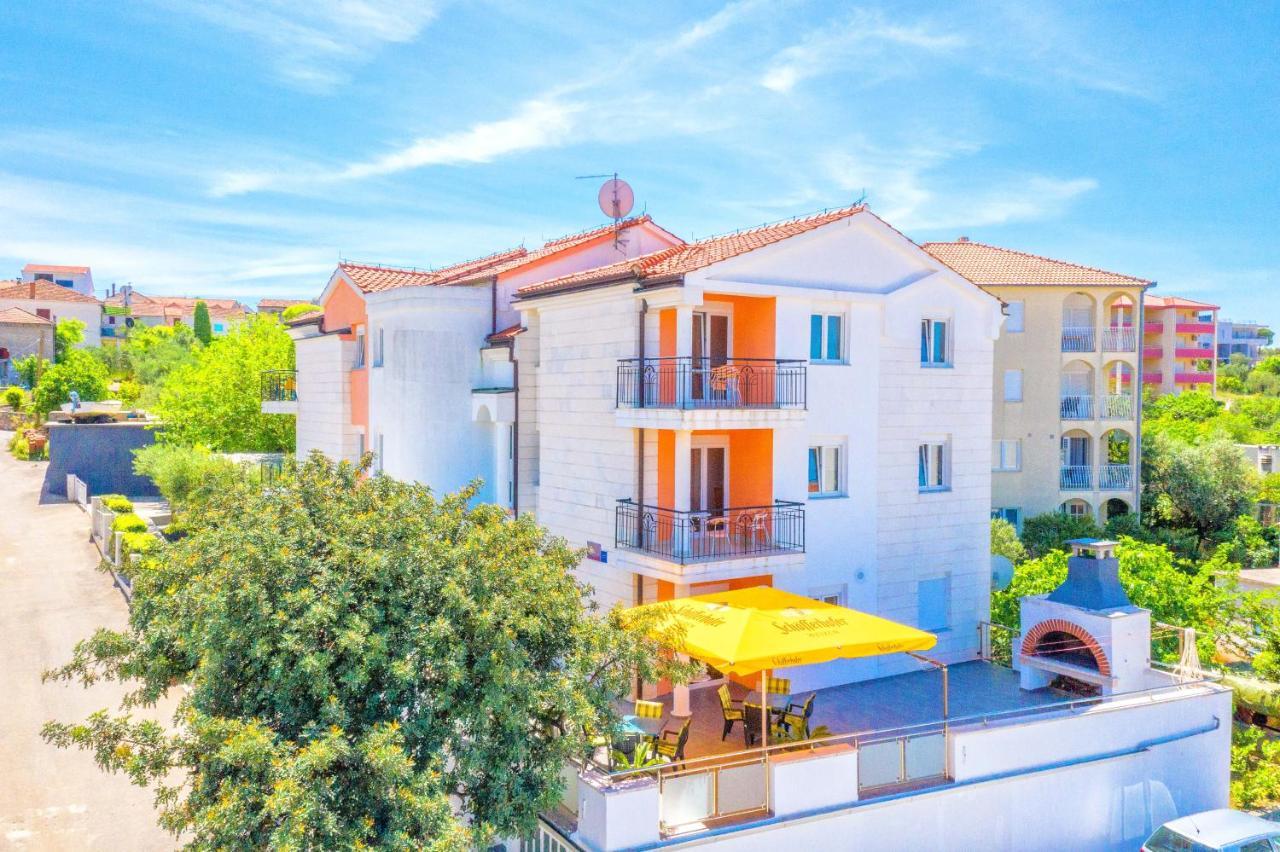 Villa Mihaela Trogir Eksteriør billede