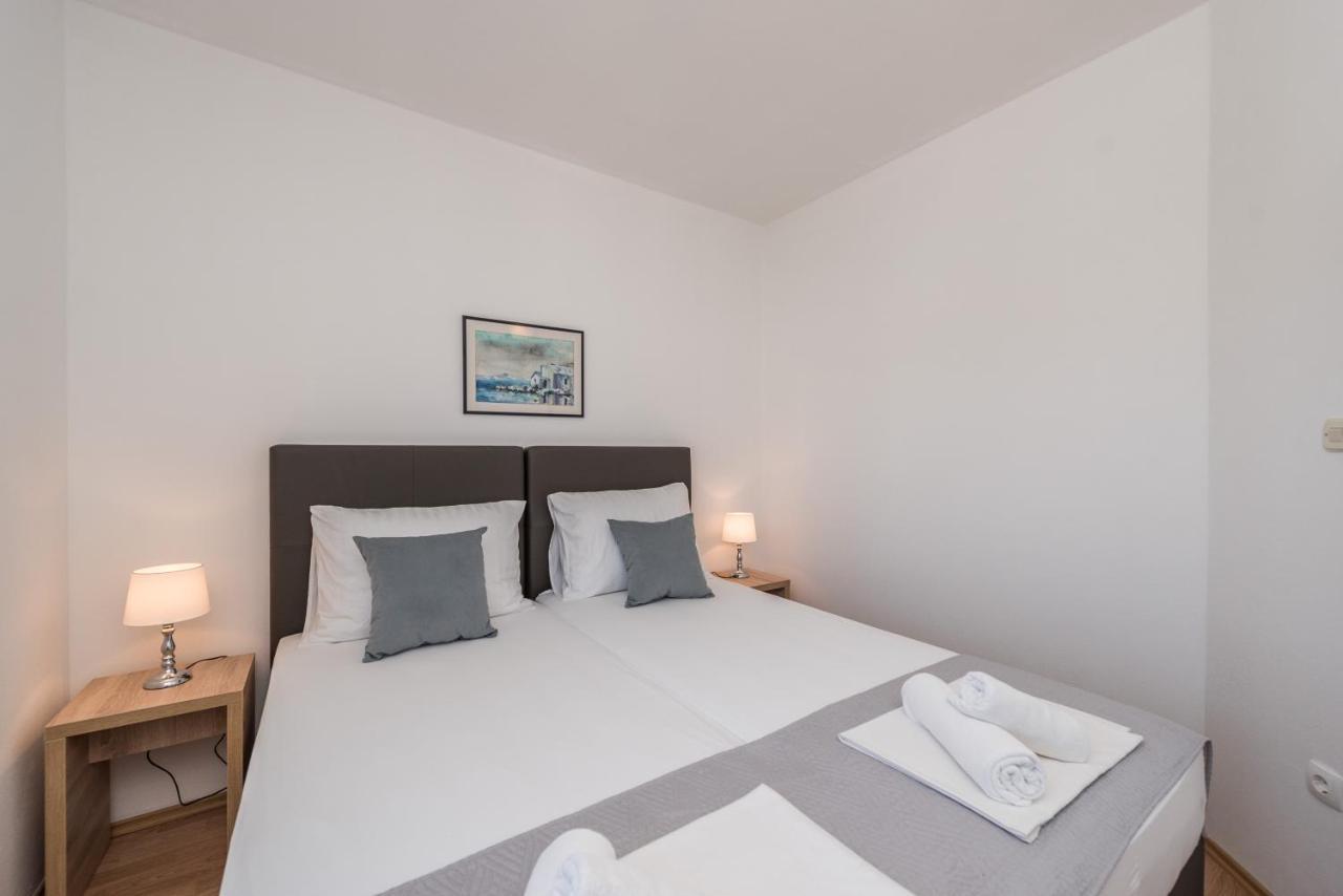 Villa Mihaela Trogir Eksteriør billede
