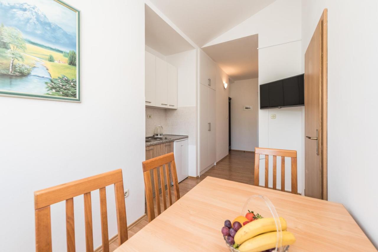 Villa Mihaela Trogir Eksteriør billede