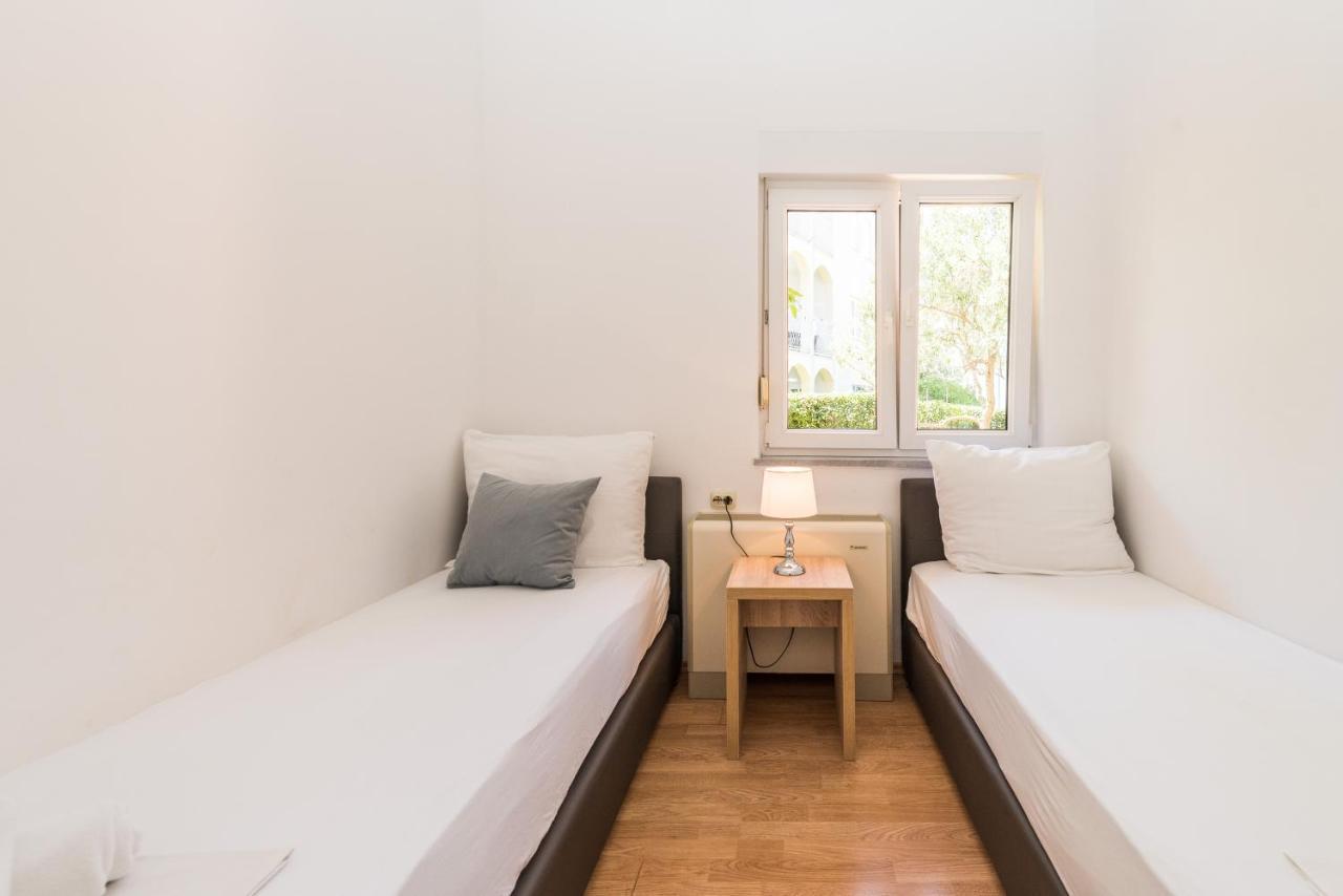 Villa Mihaela Trogir Eksteriør billede
