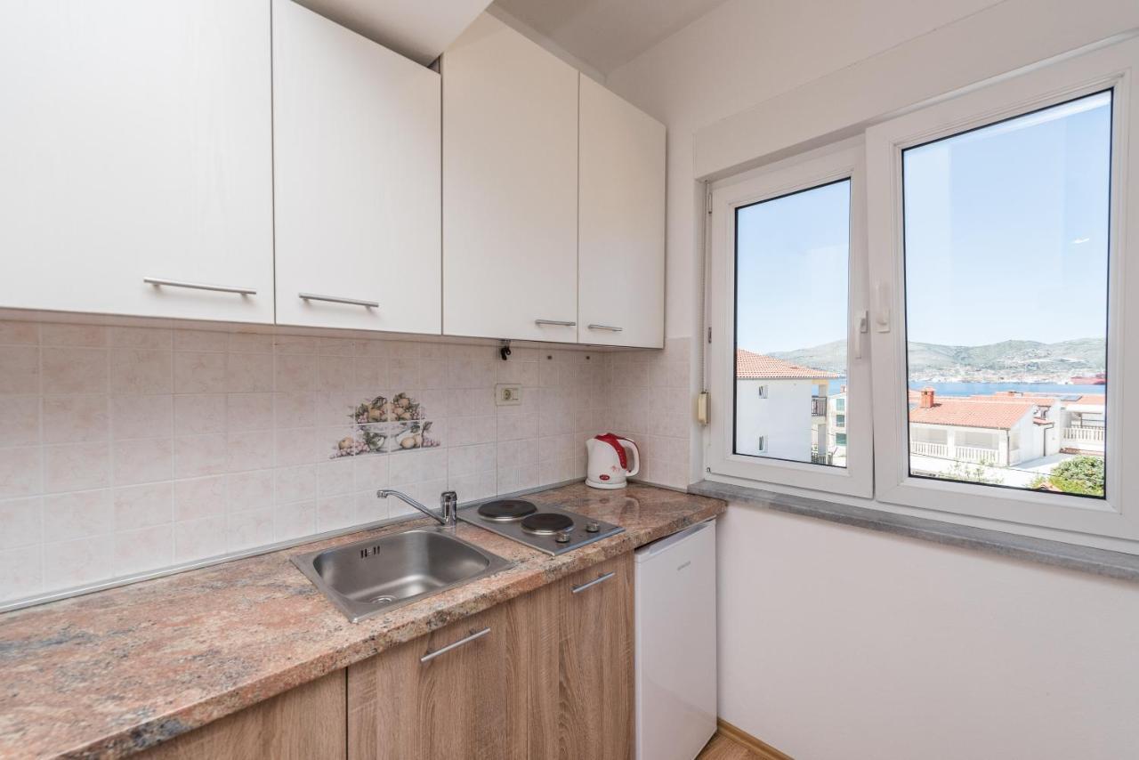 Villa Mihaela Trogir Eksteriør billede